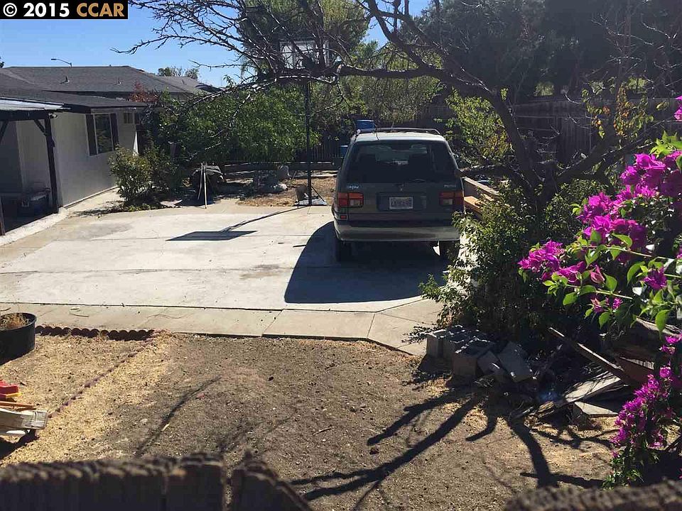 1st image of 1213 Monterey Dr