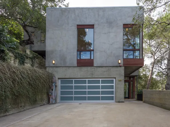 239 Manor Dr, San Carlos, CA 94070