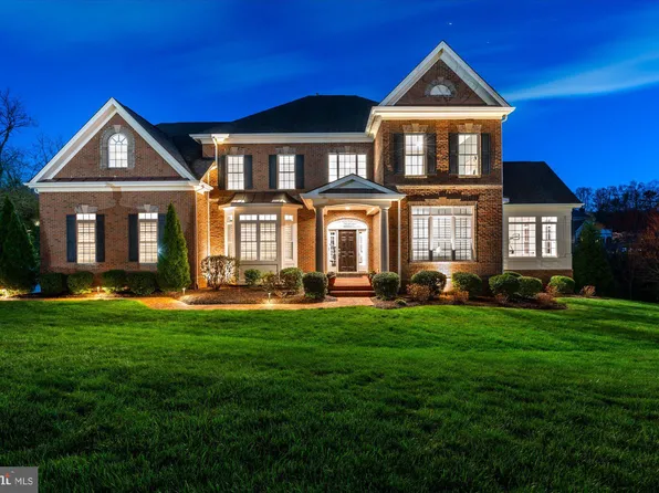 11719 Shaker Knolls Ct, Herndon, VA 20170