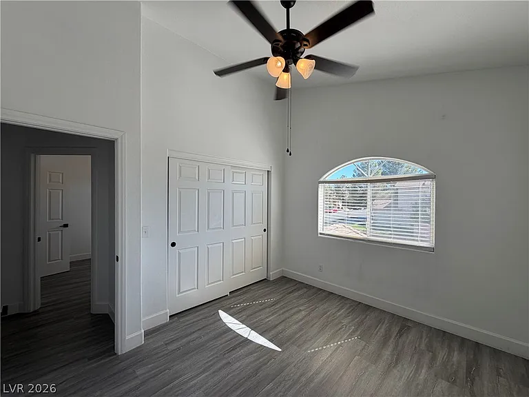 2456 Sheltered Meadows Ln — Photo 28