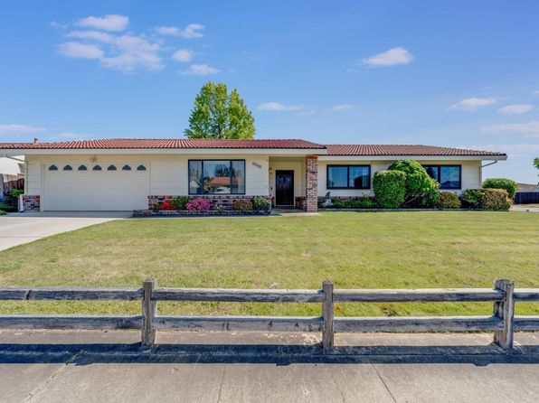 8700 Tipton Ct, Elk Grove, CA 95624