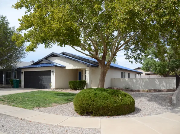 937 Marlow Meadows Dr NE, Rio Rancho, NM 87144