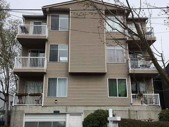 Front of the building-unit is upper left