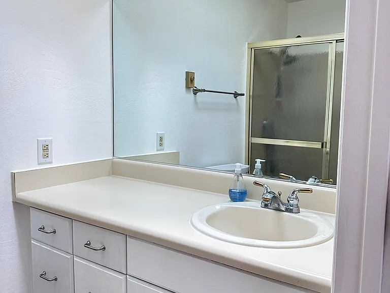 4850 Comanche Trl — Photo 18