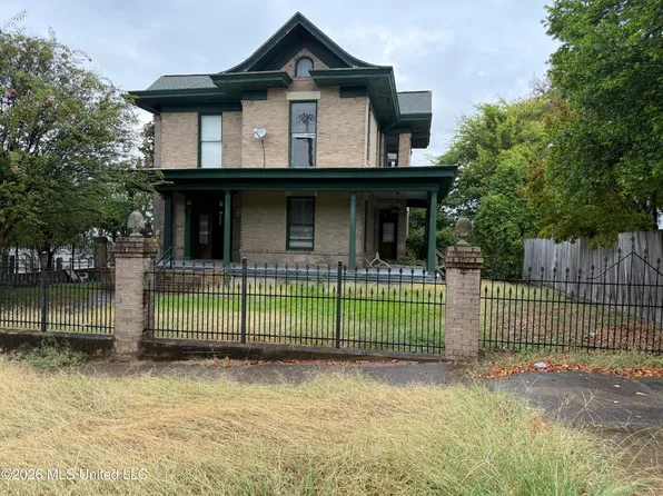 1001 Jackson St, Vicksburg, MS 39183