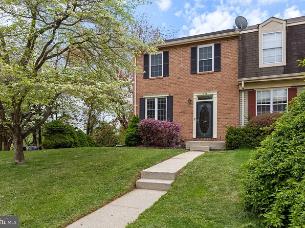 370 Logan Dr, Westminster, MD 21157