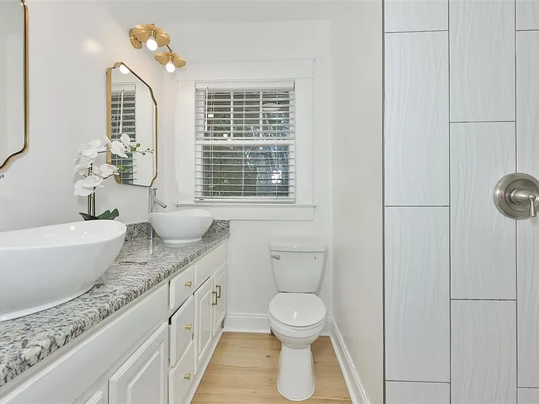 902 W Columbus Dr — Photo 26