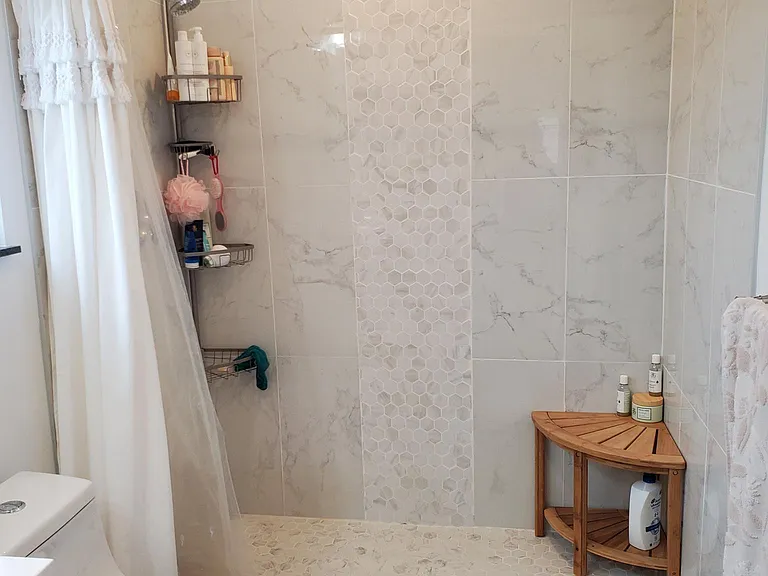 4740 Huron Ave — Photo 11
