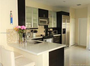 3859 Tree Top Dr, Fort Lauderdale, FL 33332