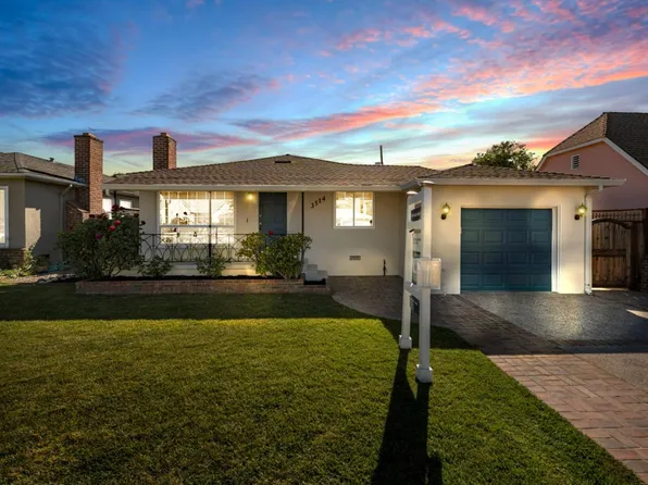3514 Martin Dr, San Mateo, CA 94403