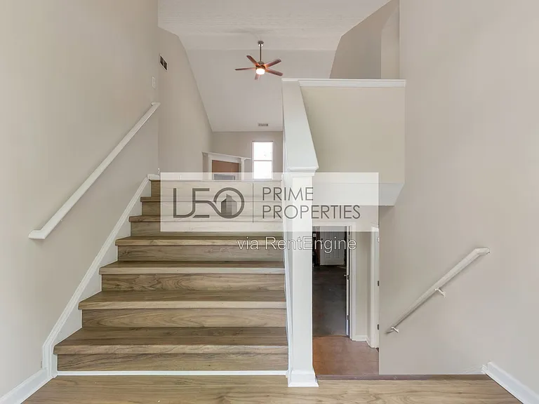 3168 Meadow Point Dr — Photo 11