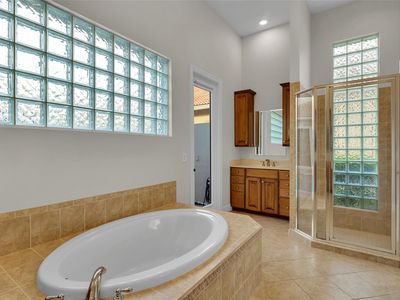 8813 One Putt Place, Port Saint Lucie, FL, 34986