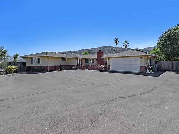 2nd image of 21100 Sullivan Way