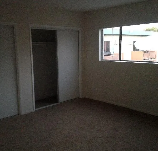 Fairmont Apartments — Photo 11