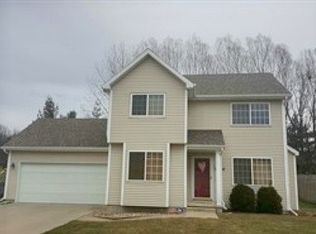 2420 Pine Ct, Van Meter, IA 50261