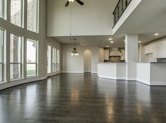 5th image of 6701 Havenhurst Ct