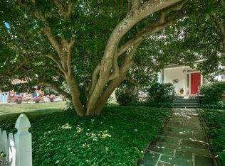 77 Grist Mill Rd, Randolph, NJ 07869