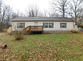 9009 N Johnson Rd, North Benton, OH 44449