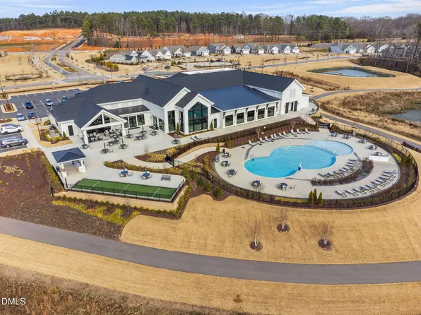 484 Steeplechase Blvd, Clayton, NC 27520