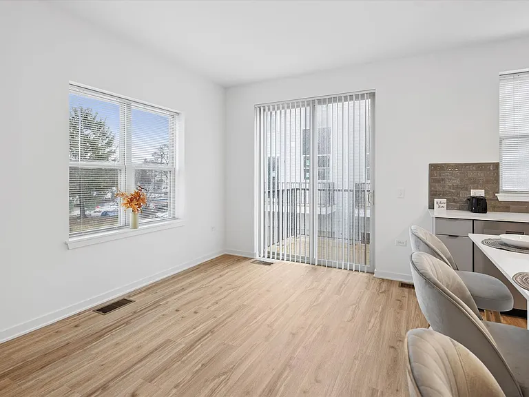 Waverly Creek Townhomes — Photo 15