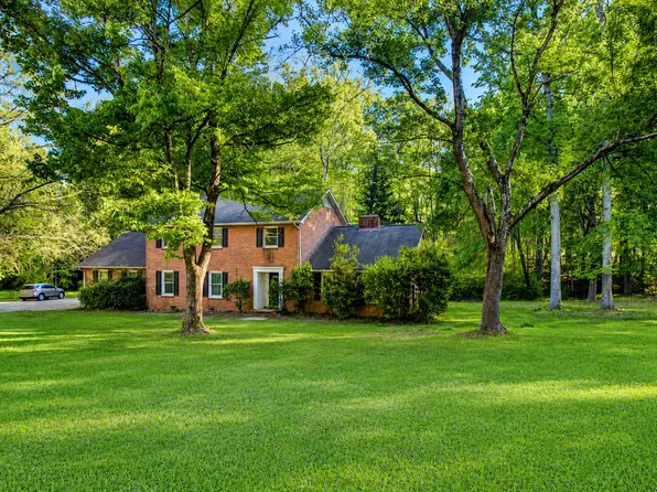 938 Sherwood Cir, Lancaster, SC 29720