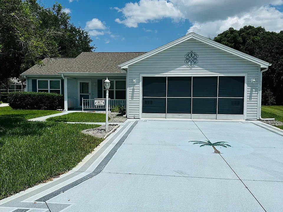 917 Camino Del Rey Dr