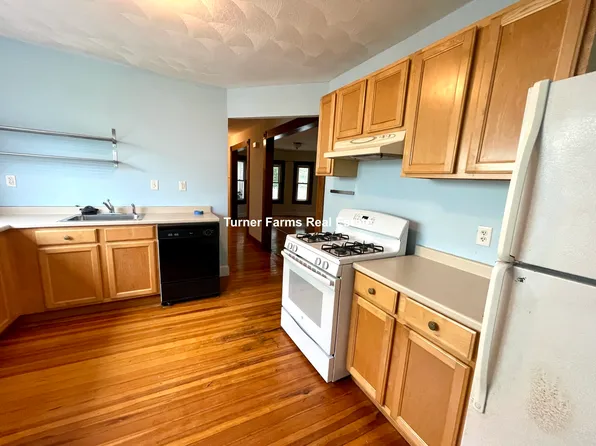 (undisclosed Address), Medford, MA 02155