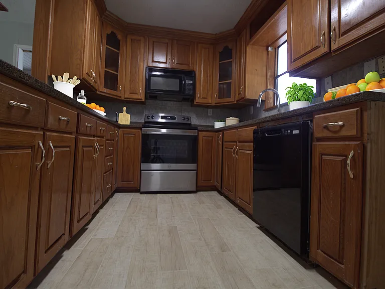 3965 Cement Valley Rd — Photo 8