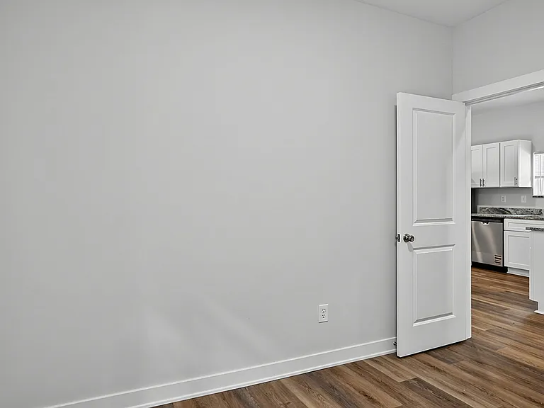 3953 Unit A (lower level)