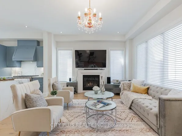 9398 Bayview Ave, Richmond Hill, ON L4C 4Z2