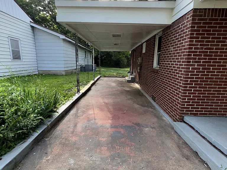 Carport