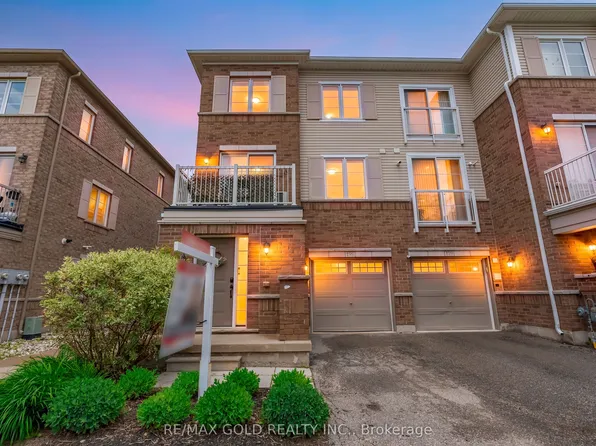 165 Hampshire Way #128, Milton, ON L9T 8M7