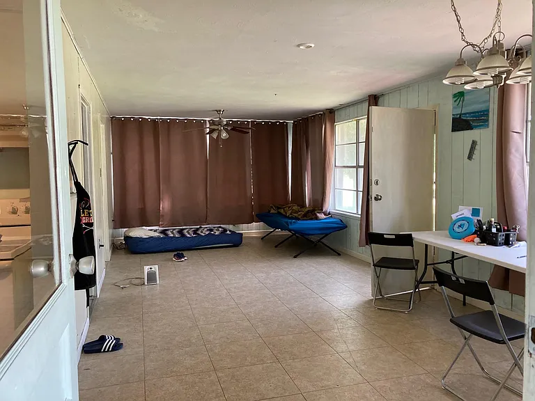 main area living / dining room