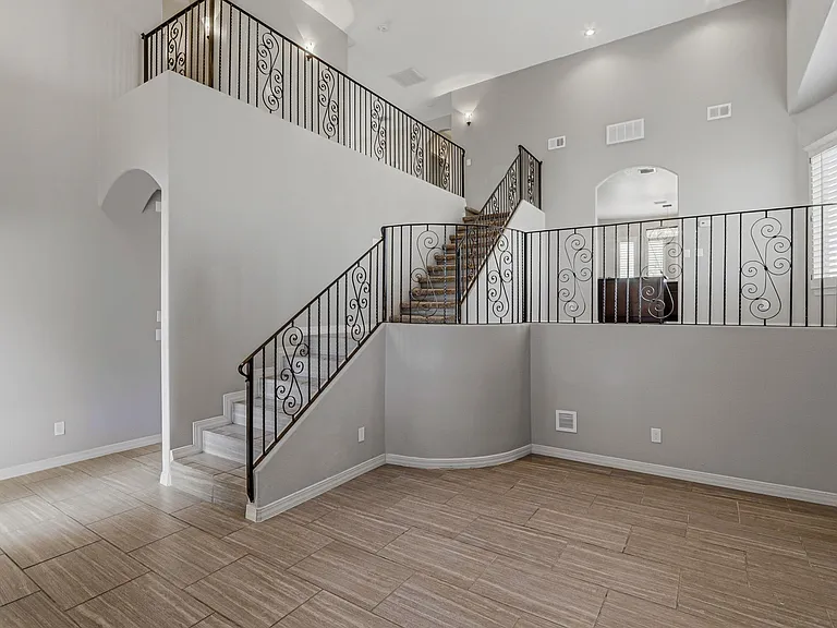 14293 Meadow Lake Ave — Photo 5