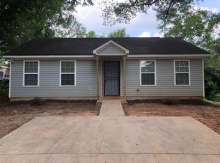 14 Standish Ct, Newnan, GA 30263