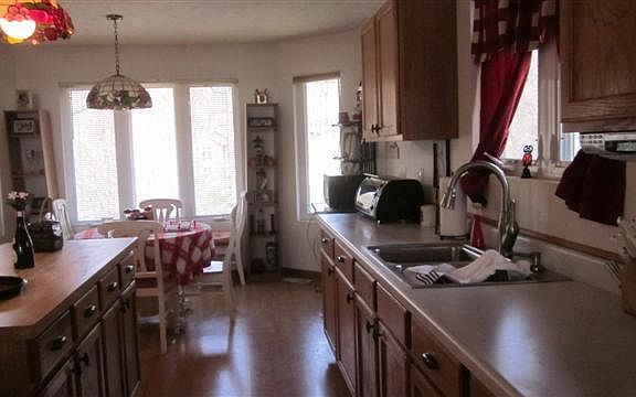 5th image of 2213 Gainsboro Ave