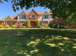 93 Topaz Dr, Freehold, NJ 07728