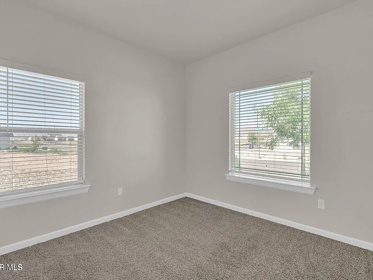 5937 Ruidoso Downs St — Photo 17