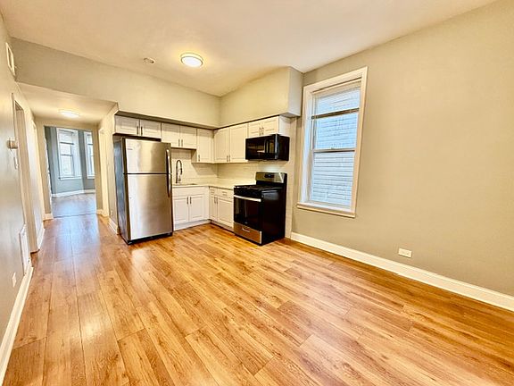 5th image of 5144 S Hermitage Ave #2