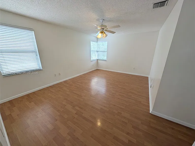 15320 NW 6th Ct — Photo 12
