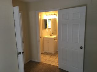 1579 Blaze Ln, Charleston, SC 29412