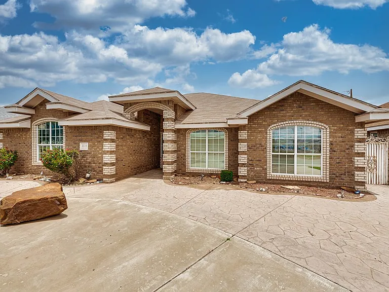 3316 Sagemont Dr — Photo 28