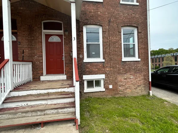 3 Mill St, Beacon, NY 12508
