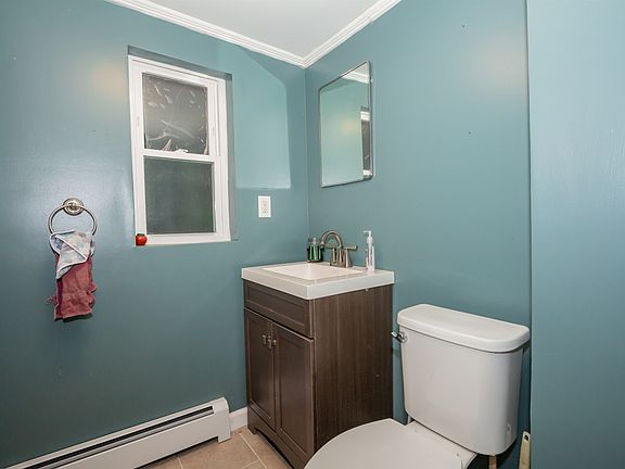 5th image of 35 Johnston Ave