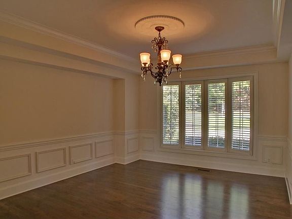 Separate Dining Room