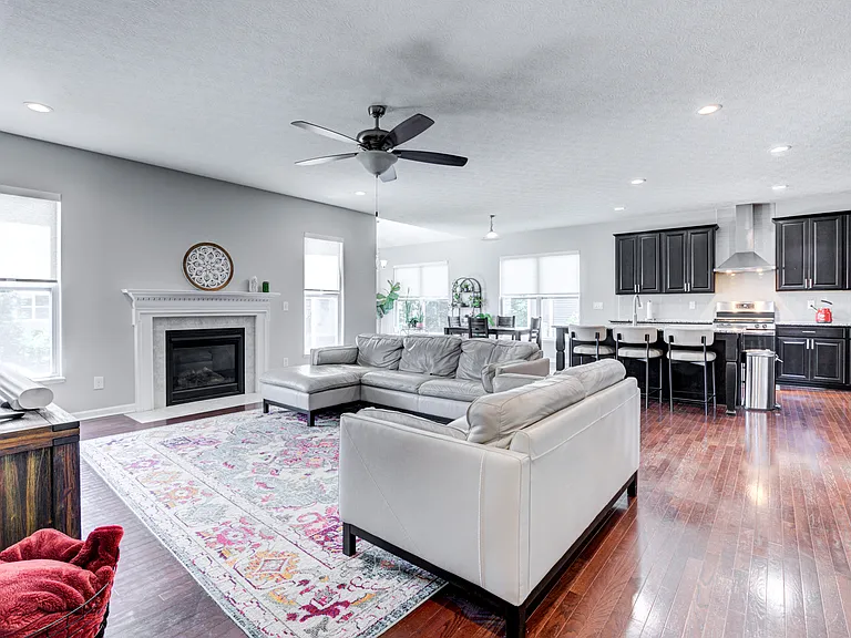 5589 Landgate Dr — Photo 12