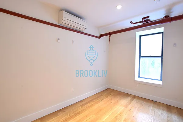 Rented by null | media 21