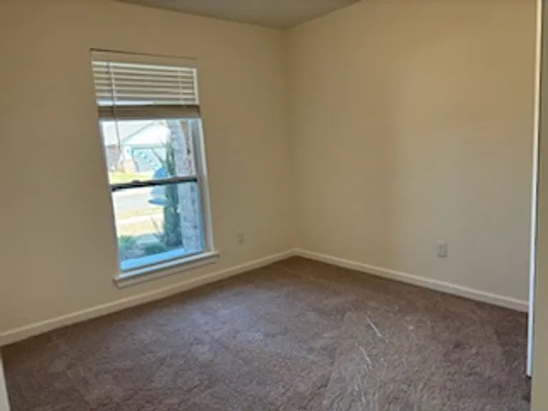 18212 Austin Ct — Photo 8