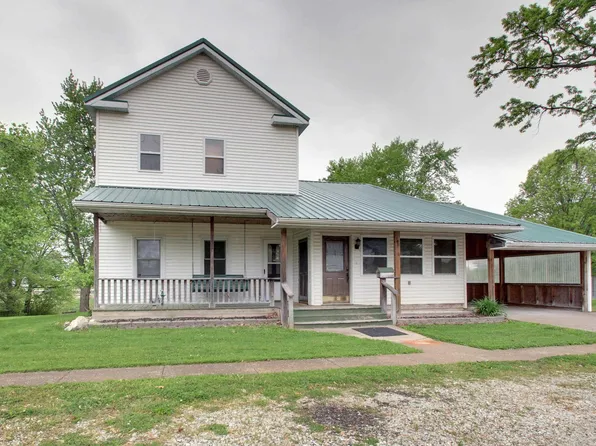 529 N Monroe St, Pittsfield, IL 62363