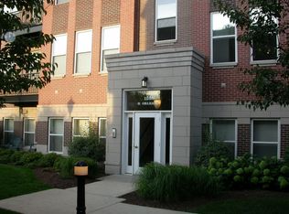 1255 N Orleans St APT 1102, Chicago, IL 60610
